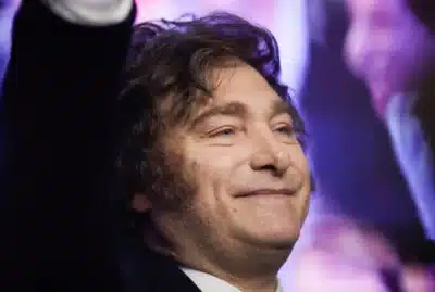 Milei elogia Trump e celebra aliança com EUA na Argentina Milei elogia Trump e celebra aliança com EUA na Argentina