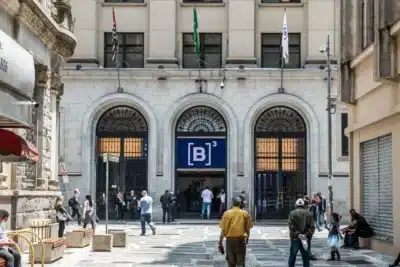 Copel, Valid e Monteiro Aranha aprovam pagamento de JCP com valores milionários