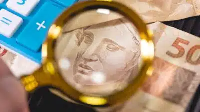 Banco Central americano reduz juros e Jerome Powell sinaliza cautela no futuro