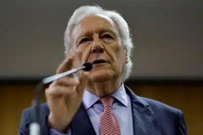 Ricardo Lewandowski deixa ministério após desgaste e nova proposta do governo