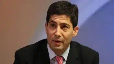 Kevin Warsh é nomeado presidente do Fed: O que esperar do novo líder?