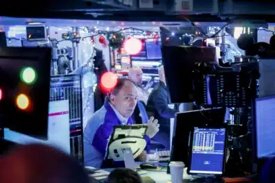 Tensão no Golfo de Omã: Irã promete resposta aos EUA após incidente militar!