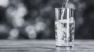 Investidores estrangeiros impulsionam mercado: o que move a Bolsa e o dólar?