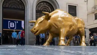 Mercado em Alerta: Acordo EUA-Irã Impulsiona Otimismo e Ibovespa Dispara!