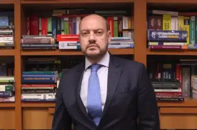 Rio de Janeiro: O que a The Economist revela sobre o contraste entre turismo e crise?